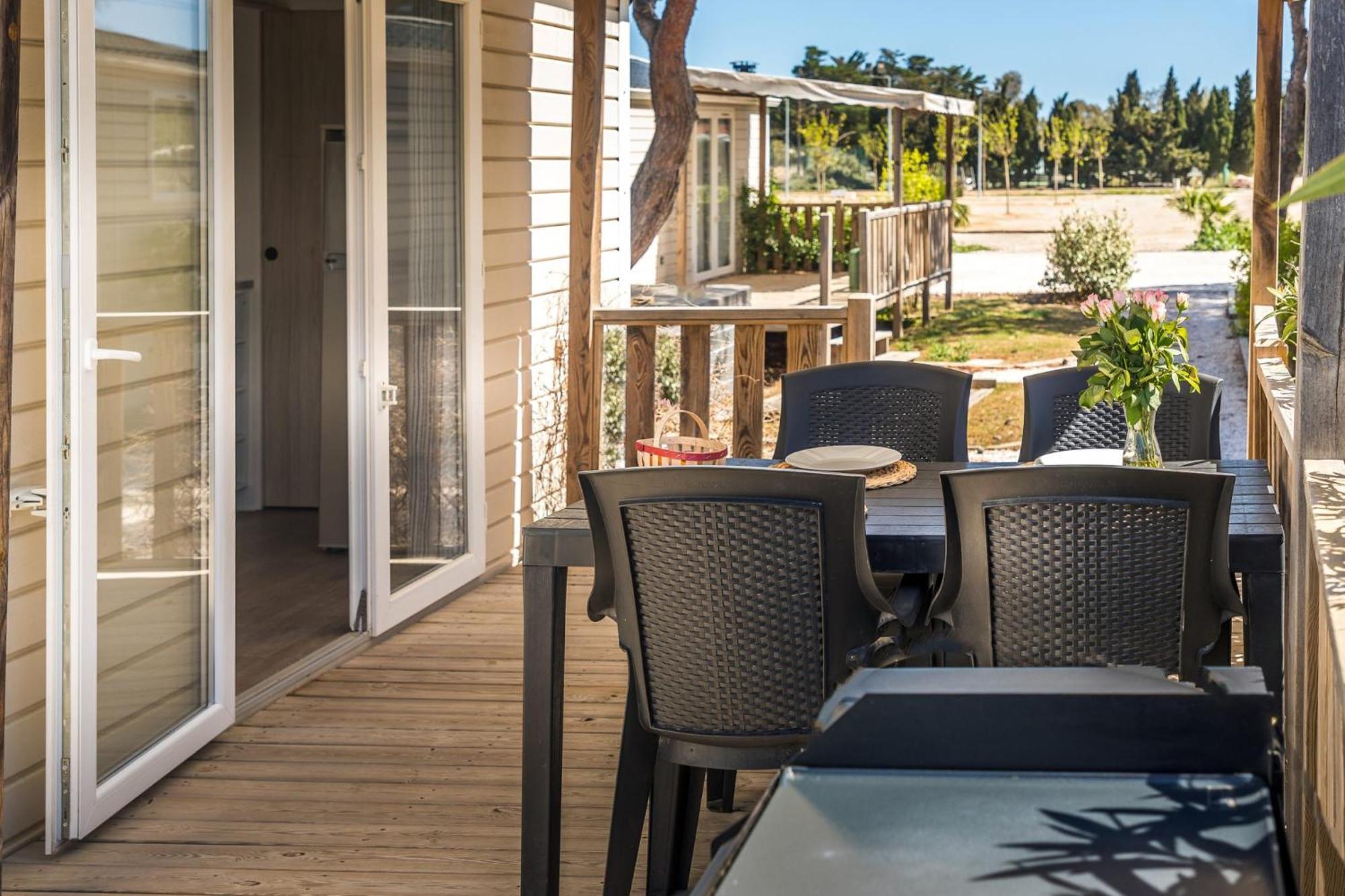 Camping L'Oasis Et California Hotel Le Barcares Room photo
