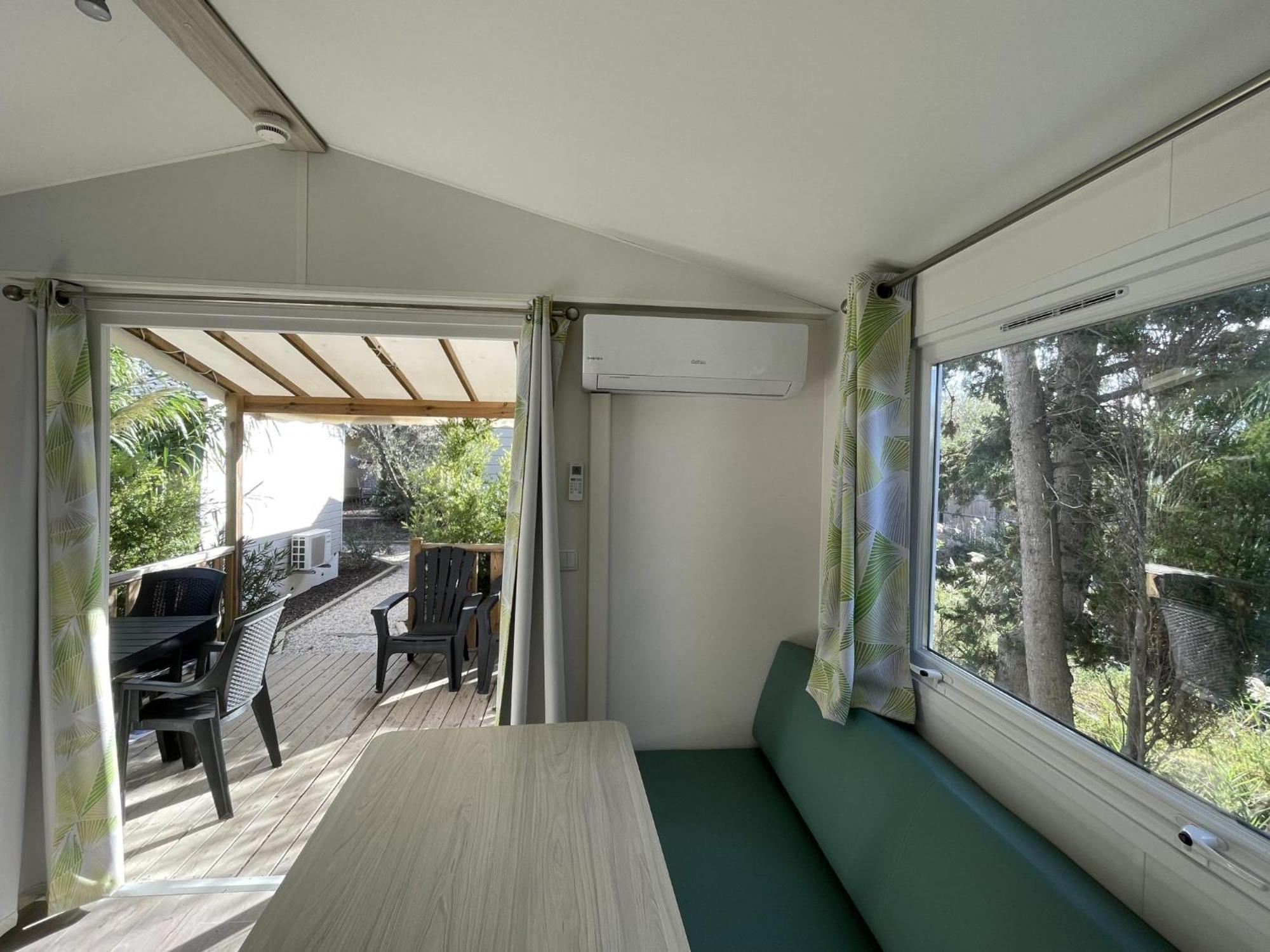 Camping L'Oasis Et California Hotel Le Barcares Room photo