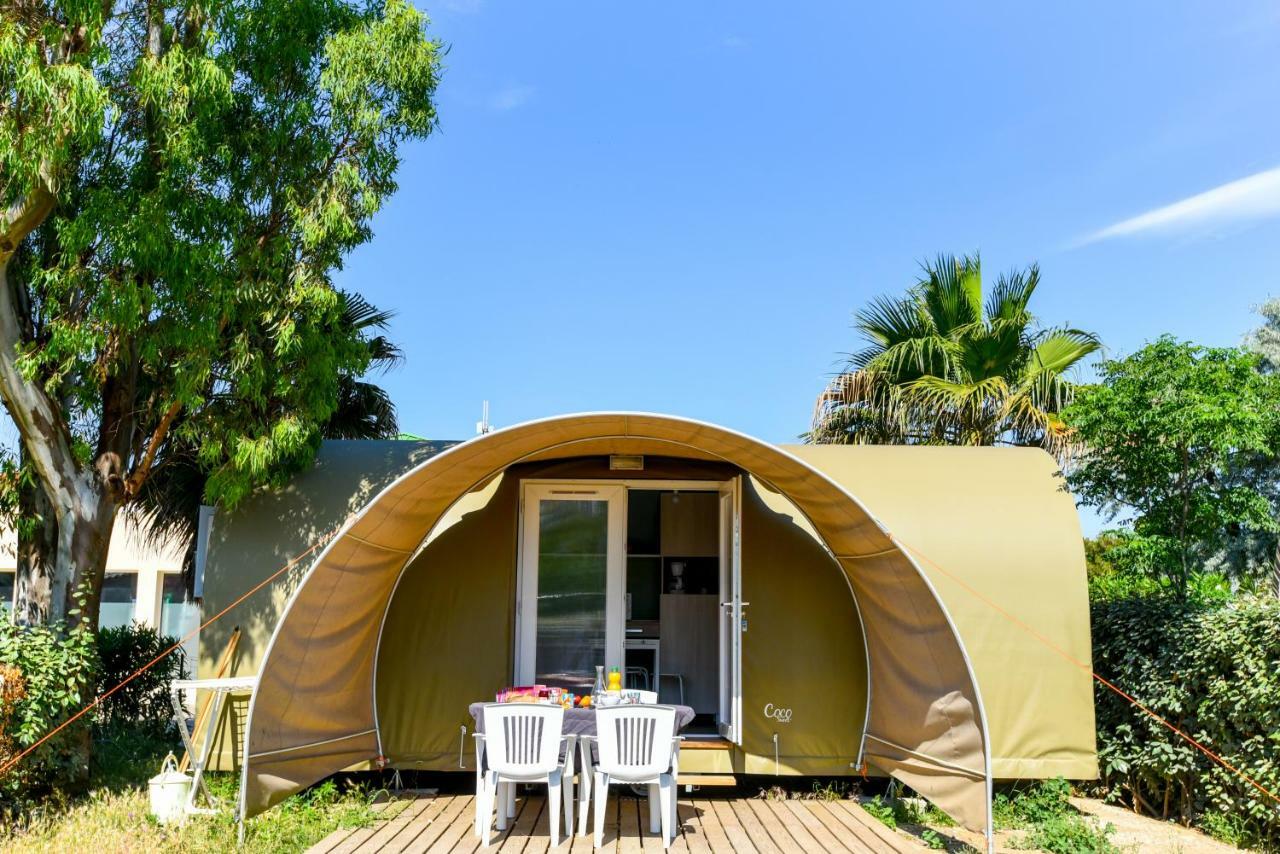 Camping L'Oasis Et California Hotel Le Barcares Exterior photo